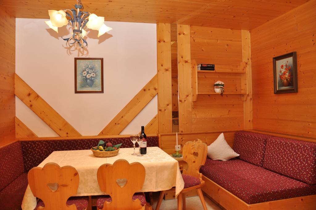 Ferienhaus Brigitte Лангенфельд Номер фото